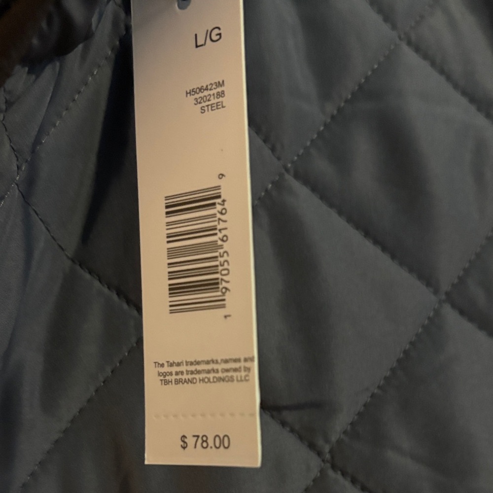 BNWT Men's TAHARI Quilted GREY VEST WITH Brown accents. Size: large - Picture 3 of 4